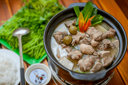 Vịt om sấu ăn với gì là tinh túy của ẩm thực Việt. Nếu bạn đang tìm kiếm một món ăn hấp dẫn, xin mời đến và xem ngay hình ảnh để khám phá cách phối hợp thực đơn cho món ăn này nhé!