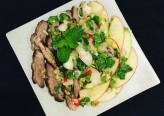 Đổi vị với món salad vịt