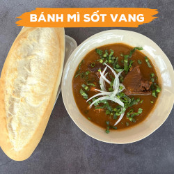Bánh mỳ bò sốt vang